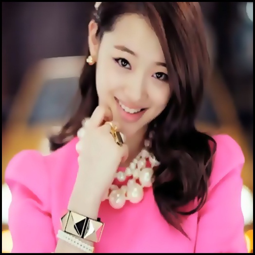 - Taee..Dupa ce il vopsesti..Da-l lui Barbie :))