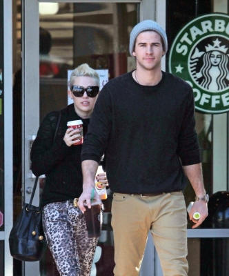 normal_122212leavestarbuckstolucalake011 - Leaving Starbucks with Liam in Toluca Lake California 2012