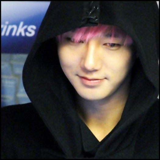  - k -x- Kim Jong Woon - Yesung - k