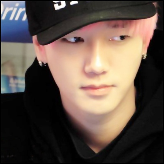 - Ce.i cu linistea asta? 8-|..unde.i Sulli?