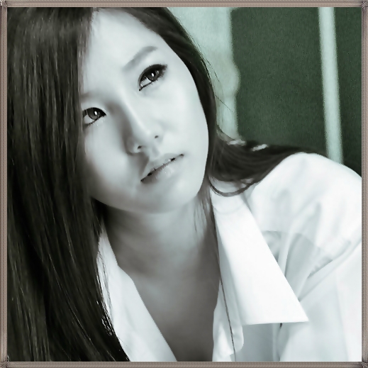 <~> ..|de la bucatarie| ..O cafea pentru MR. Yesung.. soseste imediat.. :))