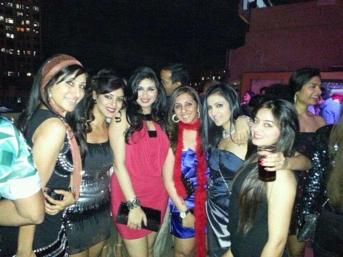 8802_371079489649893_253931368_n - xxShilpaxx