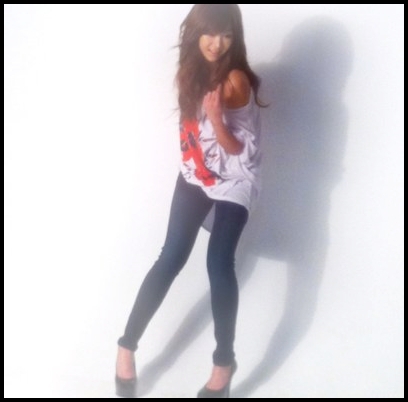 Hello :-h Asa Sulli, asa >:)