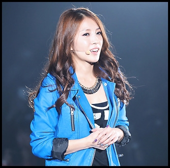 Amm...da, m-ai bagat in seama si mi-ai zis multe :)) Ai probleme cu memoria? /:)