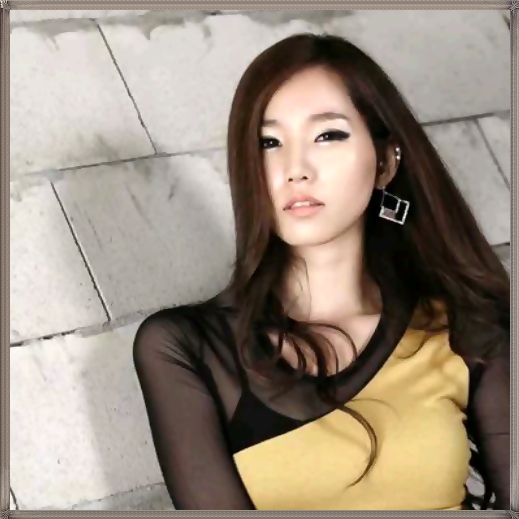 <~> ..Nu am nimic cu tine.. Insa.. asta e adevarul.. :(