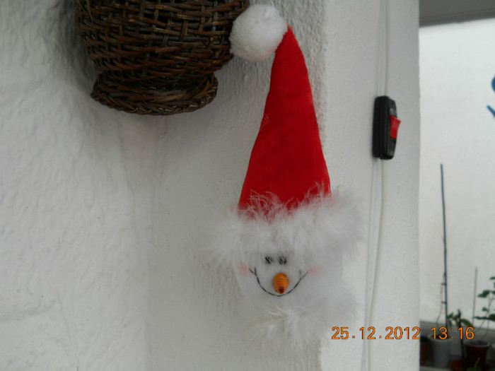tot in balcon