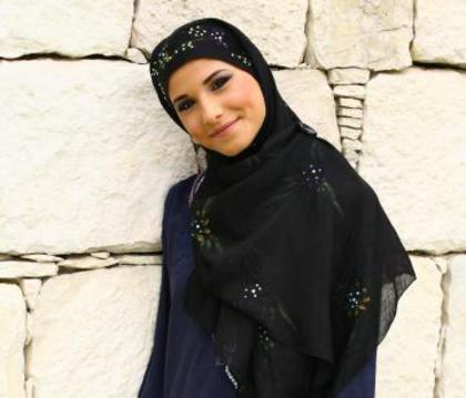 Ioana Picos-Aziza bin Naser el Jir