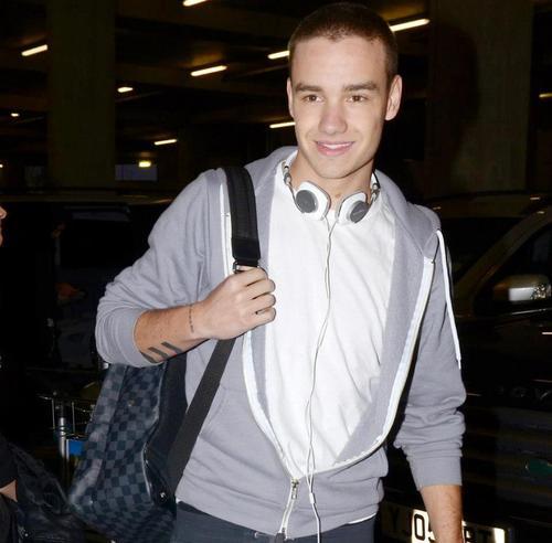 564129_212136875590421_1190849573_n_large - x Liam Payne x