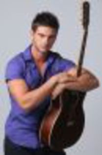 thumb_andrei-anghel-dorian-popa-1_2