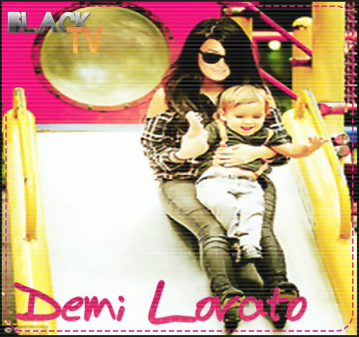 [care se dadea in topogan cu Jackson]