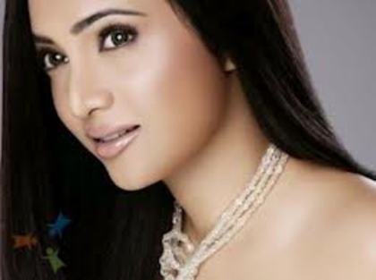 SHILPA_ANAND - A doua runda-make up