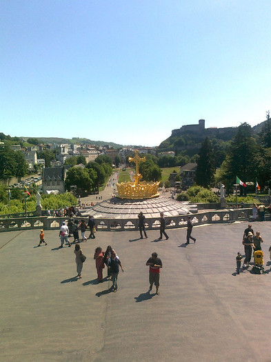 LOURDES (49)