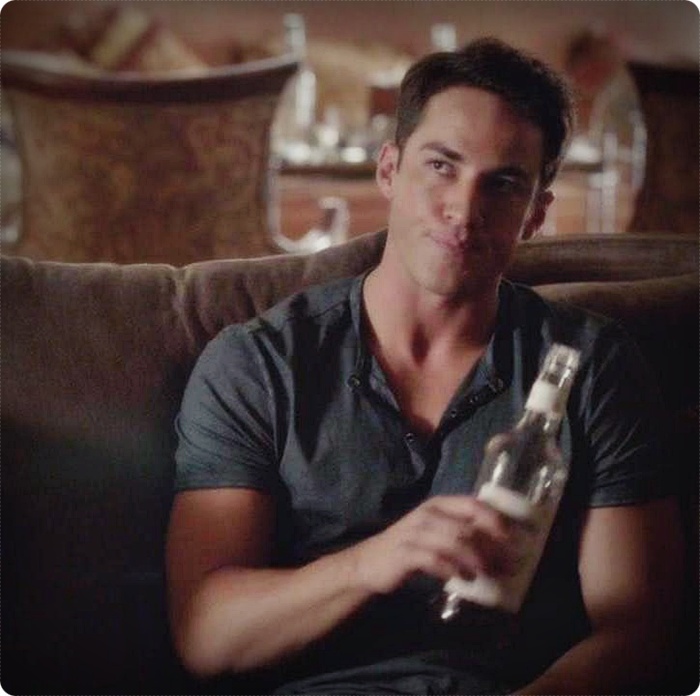 ღ. ity dau stykla shy te las sa aruncy toata bautura ..dar droagele nu ti le dau;;_] - Episode - 06