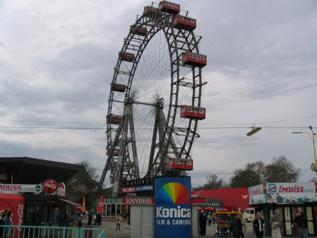 Austria Wiena parc Prater -05
