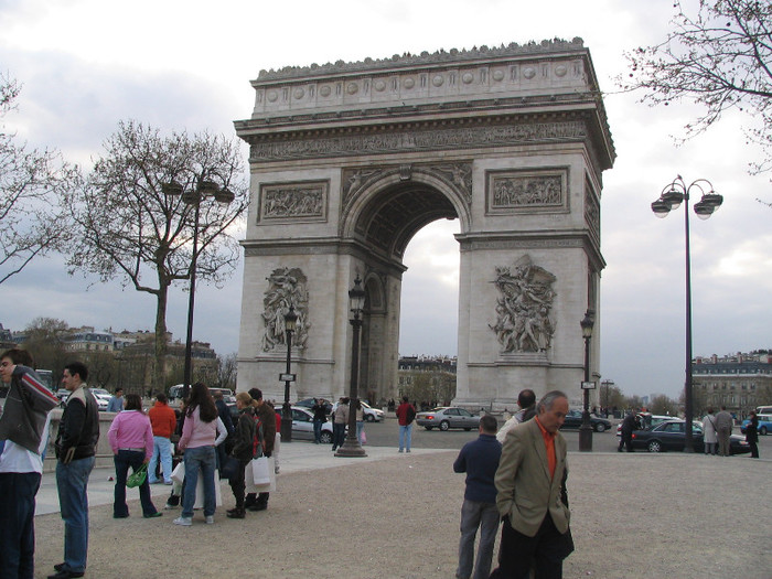 Franta Paris Arc de Triomphe-01