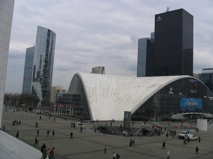 Franta Paris Defense -23