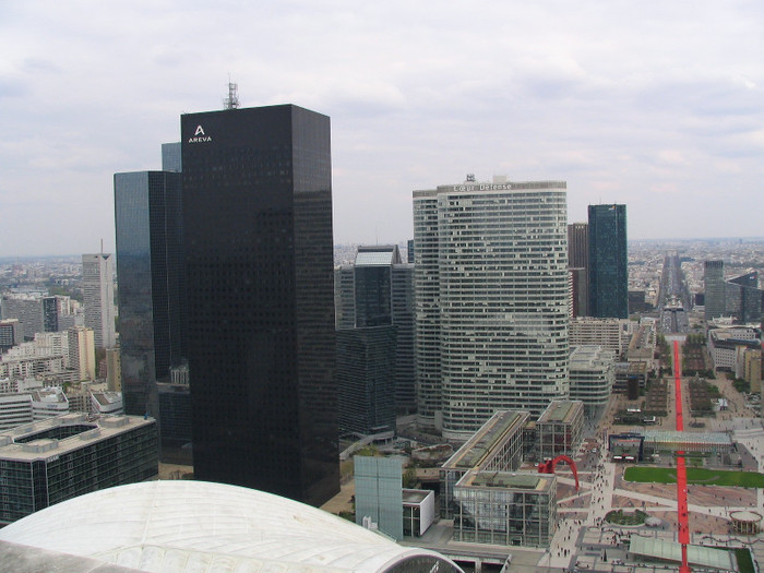 Franta Paris Defense -27 - Prin Europa