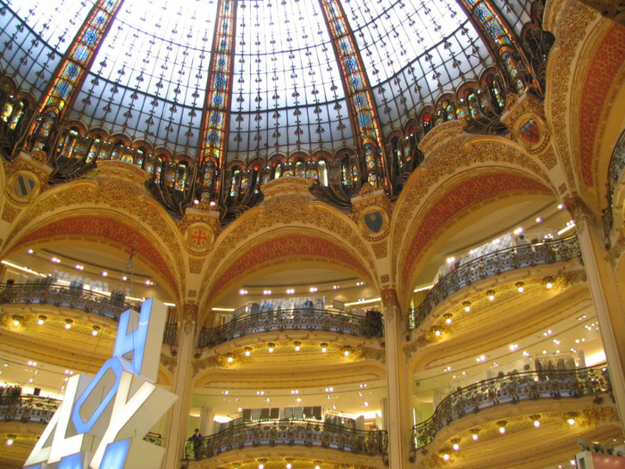 Franta Paris Galeries Lafayette -03 - Prin Europa
