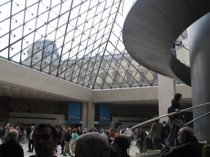 Franta Paris Louvre -15