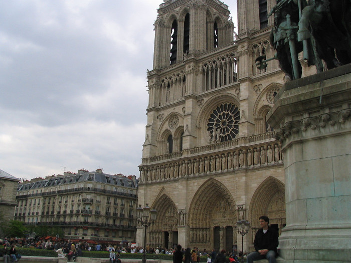 Franta Paris Notre-Dame-09
