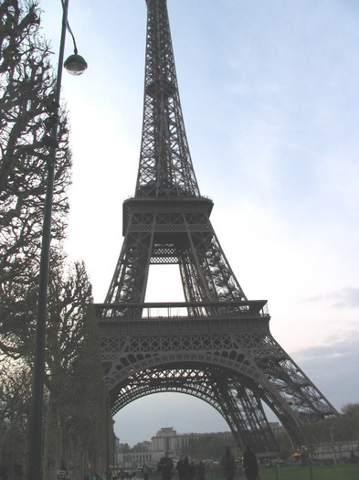 Franta Paris Turnul Eiffel -18