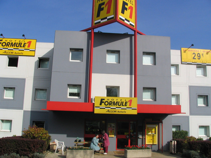 Franta Paris-Hotel formula 1-02