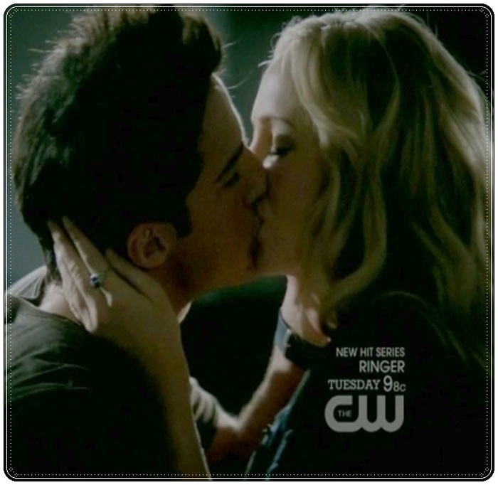 *deschide usa, il trage peste ea in path si il kiss`ye*