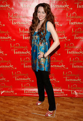 normal_17 - Wax Figure Unveiled at Madame Tussauds in New York 2008