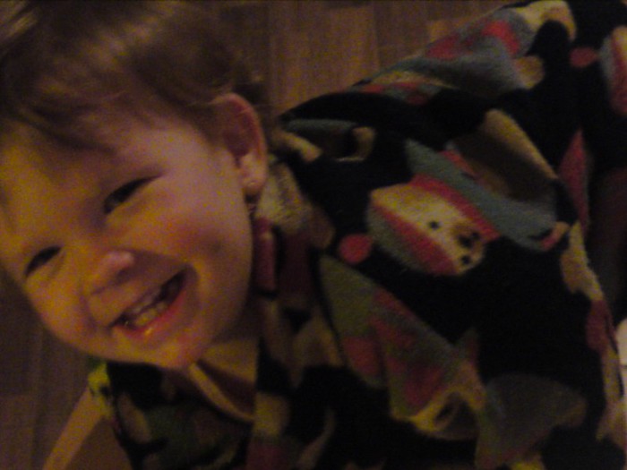 010; Ce vesela-i dupa rujeola!
