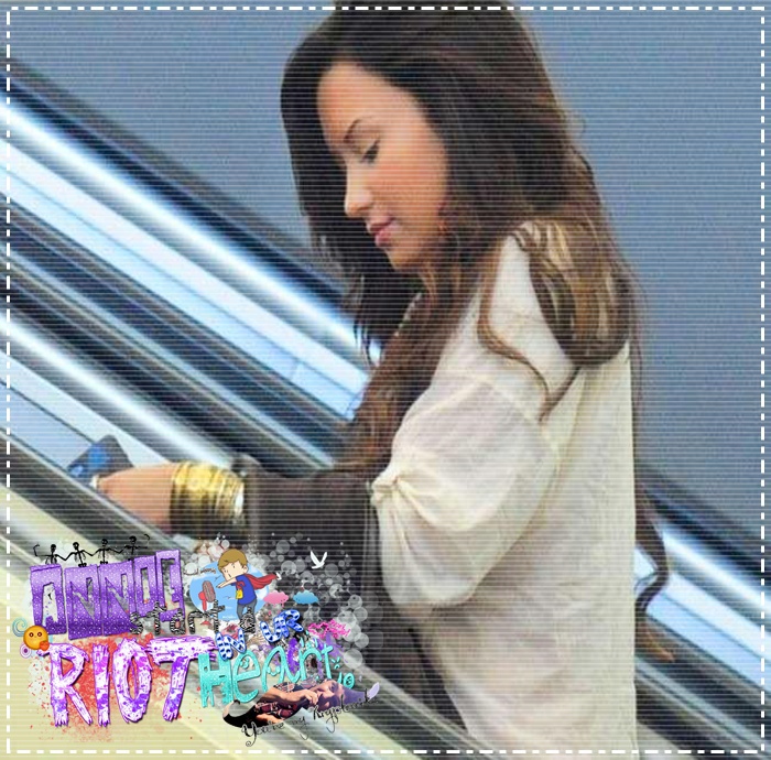 ∞ ♥ 　.; de-acum dulce-nseamnă te iubesc, aşa deci dulceee ;3. # îl pupă uşor ;3. - just - OUR - 5th EPISODE - OO5