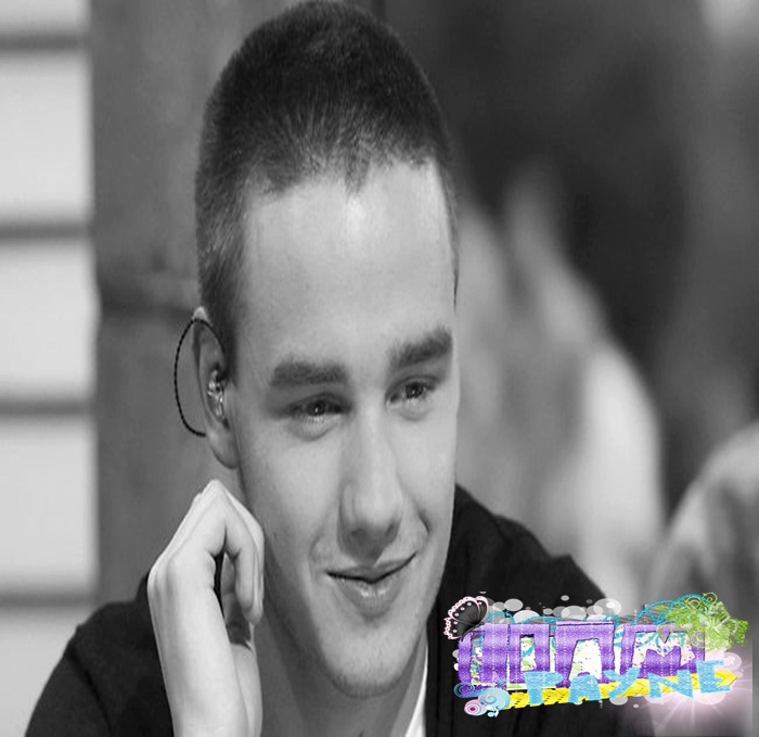 ☇ ∞ . cu plăcere :-? + se uită la pozele din telefon ; cu demi + - just - OUR - 5th EPISODE - OO5