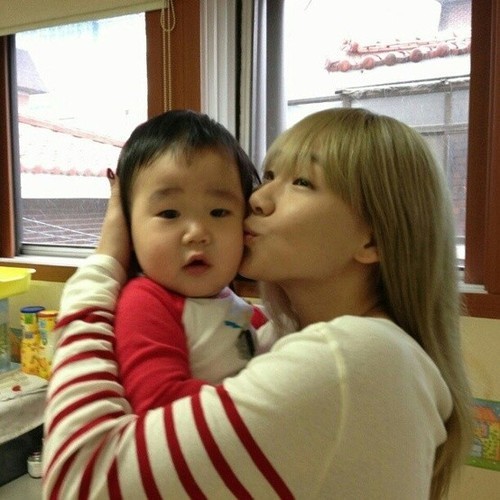 tumblr_mfv0ggdljQ1rhnypoo1_500_large - 2NE1 3