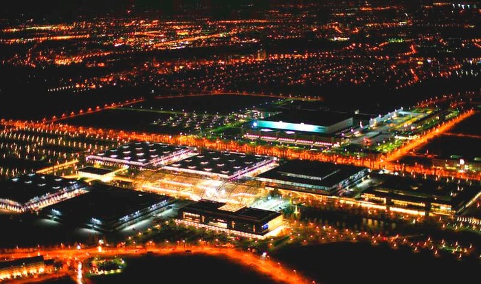 Leipziger Messe - i - Leipzig 2012 porumbei