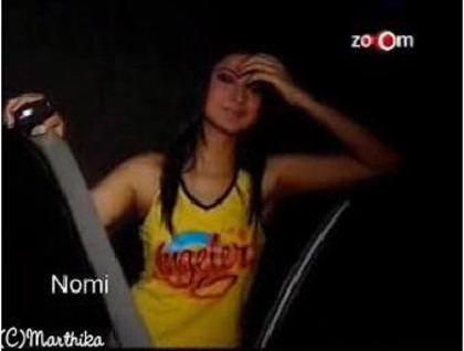 253088_360317780712445_222376299_n