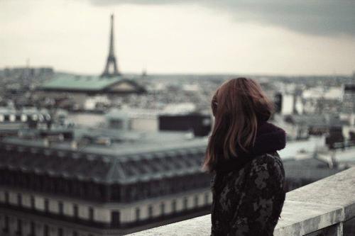 538853_383522405034054_130781620308135_1163115_573254017_n_large; Cand vei avea nevoie de mine...ma voi intoarce. Cu spatele ;)
