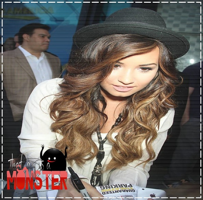 ∞ ♥ 　.; dacă asta e ce vrei tu ;-??.. - huh - liam owns HIS private room