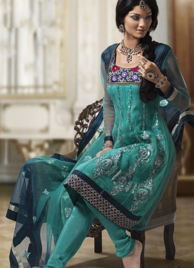 6302-a - Salwar Kameez