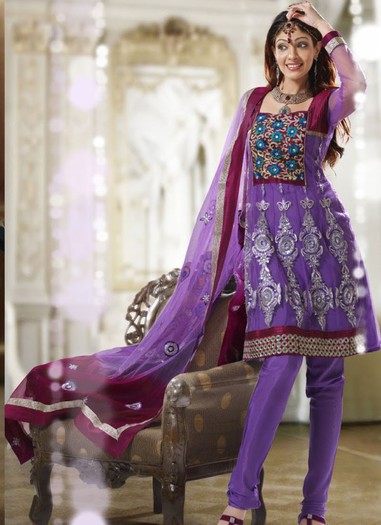 6302-b - Salwar Kameez