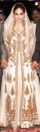 Annie-Khalid-Dazzling-Wedding-Dress-Photos-Revealed-2 - Nikkah