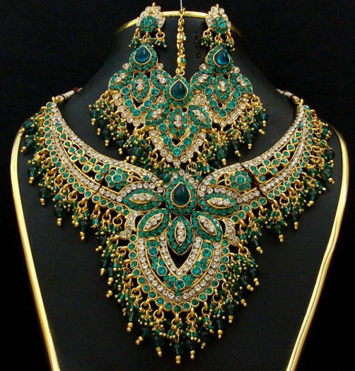 Antique-Indian-Bridal-Kundan-Jewellery-Set-6 - Seturi de bijuterii
