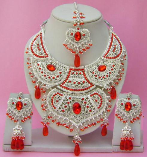 1353038578_451489020_1-Pictures-of--red-color-wedding-bridal-jewellery-sets-indian-jewelry-ph-082734