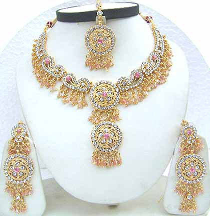 Indian-Bridal-Kundan-Jewellery-Set-0011 - Seturi de bijuterii