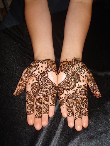 484470_483668294995041_865638655_n - Mehndi-Desene cu henna