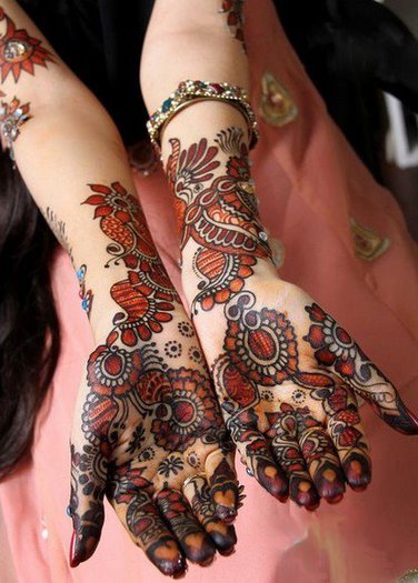 309414_483668464995024_1832244650_n - Mehndi-Desene cu henna