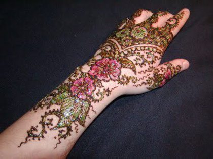 487716_483668064995064_699232922_n - Mehndi-Desene cu henna
