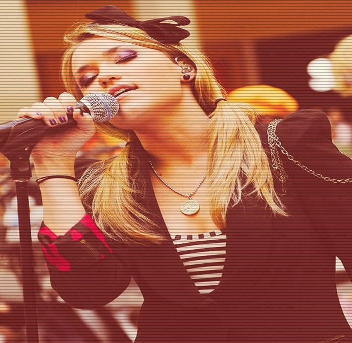 ╠ ˡᵉᵗᵗᶤᵉʰ ╣→ . da , totul e bine :) + nu ;-? . poate ţi s-a părut :|