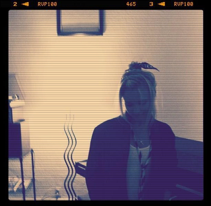 ╠ ˡᵉᵗᵗᶤᵉʰ ╣→ . bine , renunţ ;) . ai câştigat . . DIN NOU :)