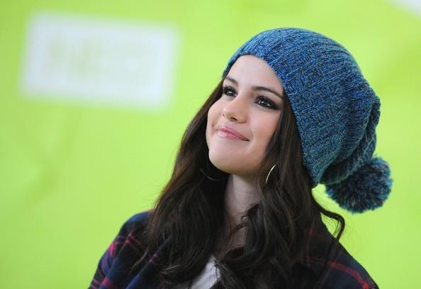 252390_308194719294235_1367278998_n