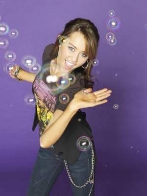 Miley Cyrus Photoshoot 2 (12) - Photoshoot 2