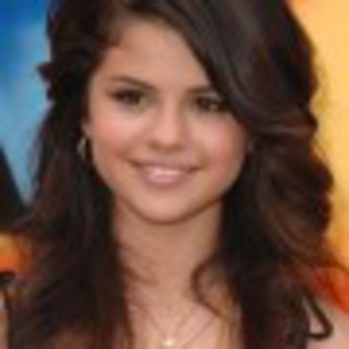 Selena_Gomez_1247633583_1 - Selena Gomez